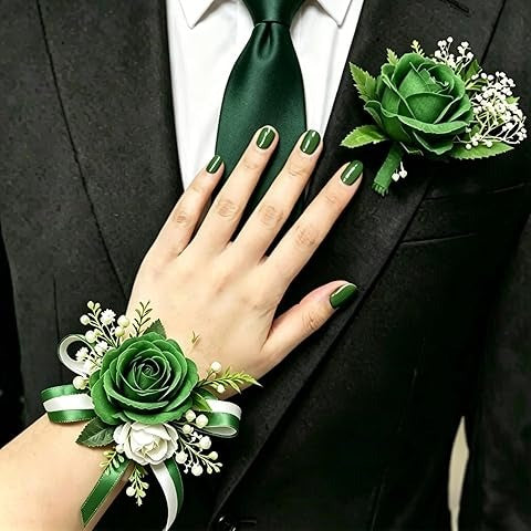 2pcs Artificial Groom Groomsmen Wedding Boutonniere Set